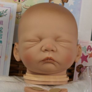 BeBorn-kit-Noe-Wosnjuk-white-1-4-limb-thumb-dollsinc