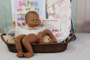 BeBorn-kit-Olivia-Johnson-Ethnic-1-4-3-4-limb-001