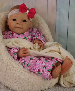 Estelle-Wosnjuk-weighted-baby-005