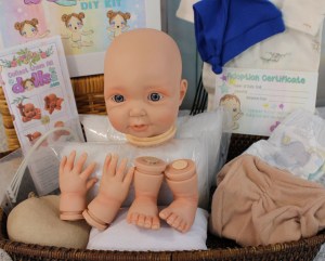 Fenna-Knoops-beBorn-20inch-1-4-limb-csdp-003