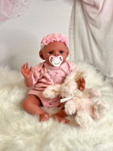 Hudson-peekaboo-full-limbs-fully-assembled-weighted-with-magnets-004