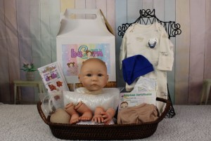 Lilli-Grace-Seiffert-white-1-4-limb-001