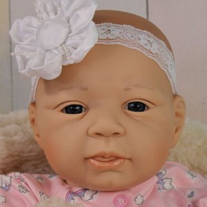 Merle-Play-Doll-DollsInc-001