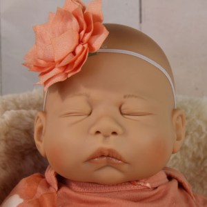 Olivia-Johnson-weighted-baby-thumb