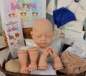 Sarah-Sanchis-beBorn-22inch-1-4-limb-csdp-003