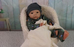 Sophie-Wosnjuk-weighted-baby-002