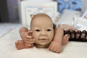 Tom-22”-14-limbs-cropped-001