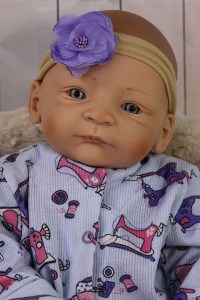 nils-awake--weighted-playdoll-001b