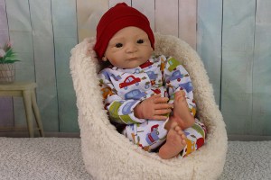 nils-awake--weighted-playdoll-003