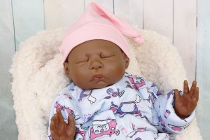 olivia-ethnic-weighted-playdoll-002